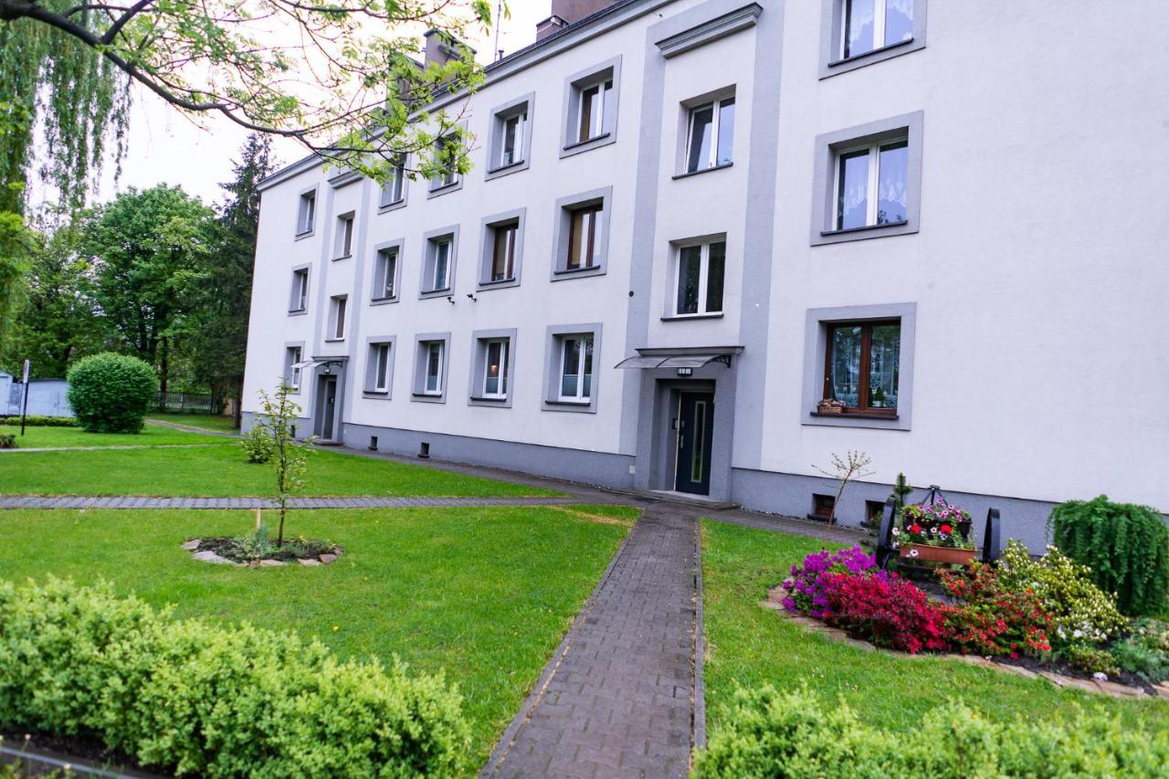 Apartament Przy Bystrzanskiej Apartment Bielsko-Biała Exterior photo
